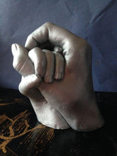 Load image into Gallery viewer, CAST A MEMORY MOTHER &amp; BABY KIT-I Want That Now!